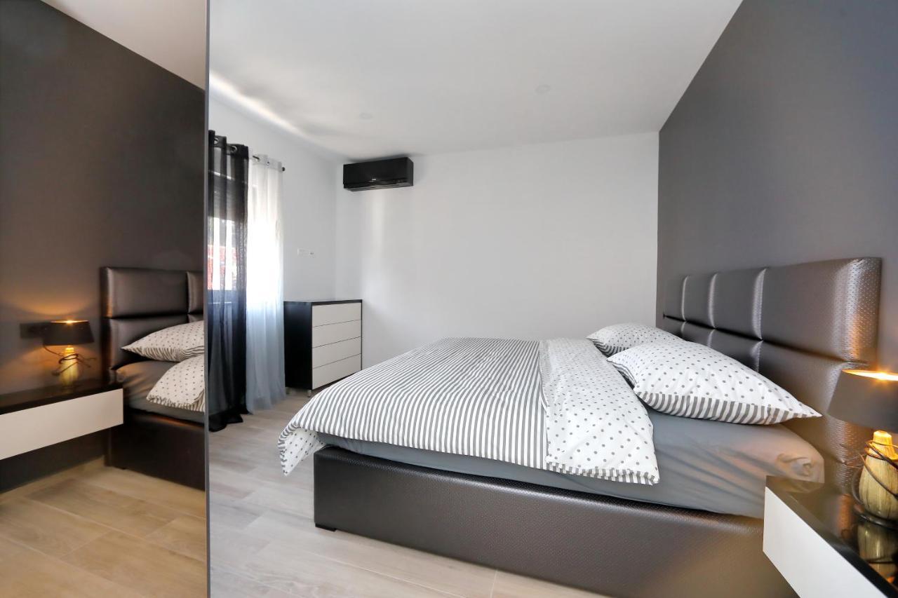 Apartmani More Bibinje Eksteriør billede