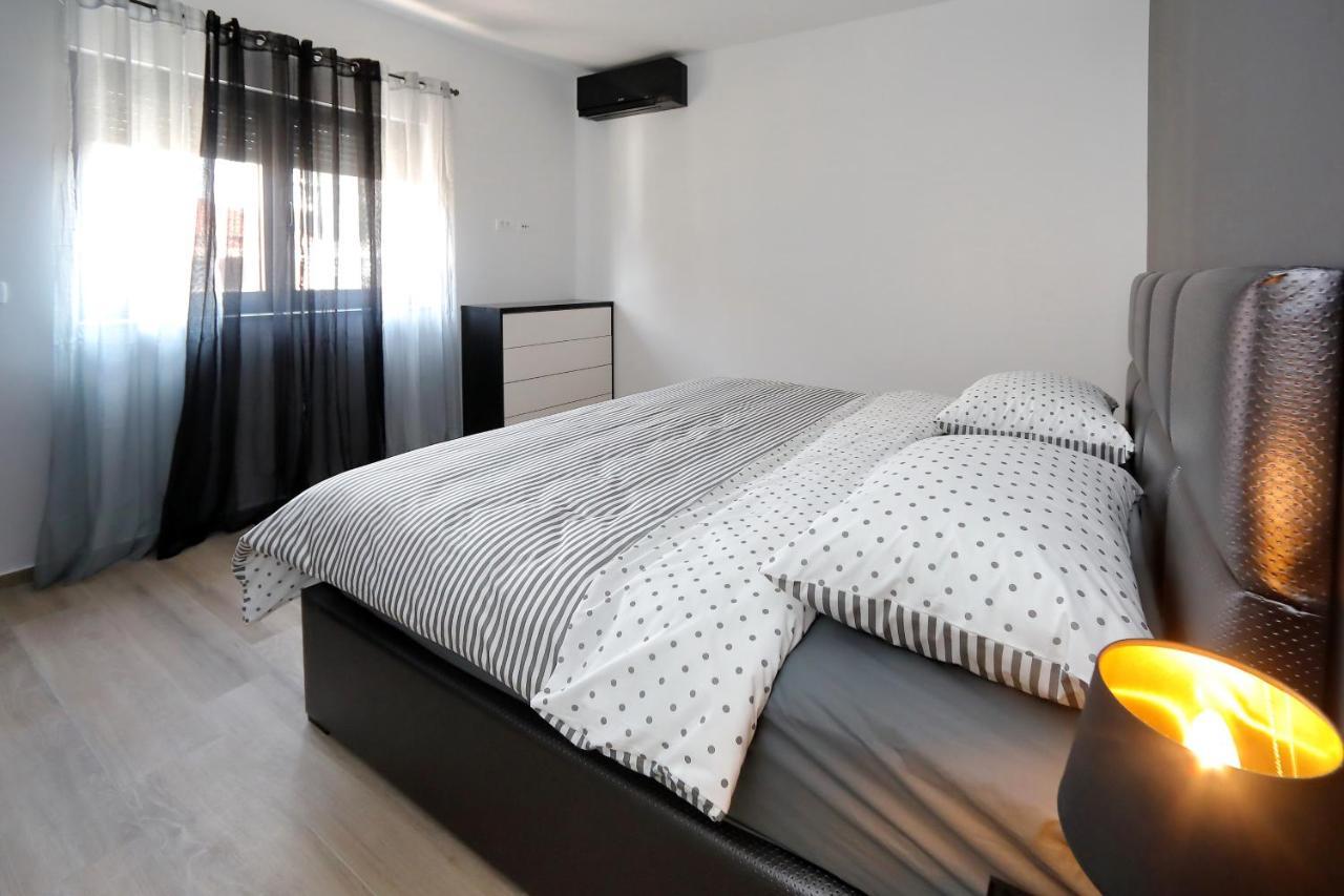 Apartmani More Bibinje Eksteriør billede